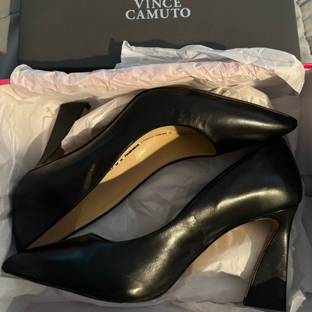 Vince Camaro black heels vc-thanley